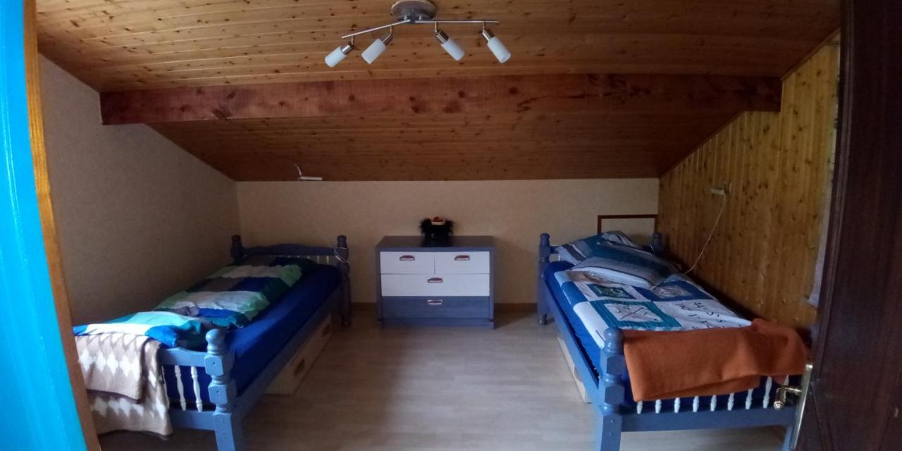 Zimmer Mit Fruehstueck Challes-les-Eaux Ngoại thất bức ảnh